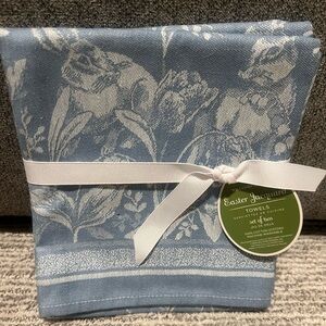 Williams Sonoma Blue and White Jacquard Towels